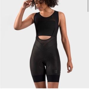 Machines for Freedom Bibs